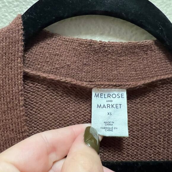 Melrose And Market Burgundy knit Oversized Knit Cardigan Sweater Button Sz XS - Picture 5 of 7